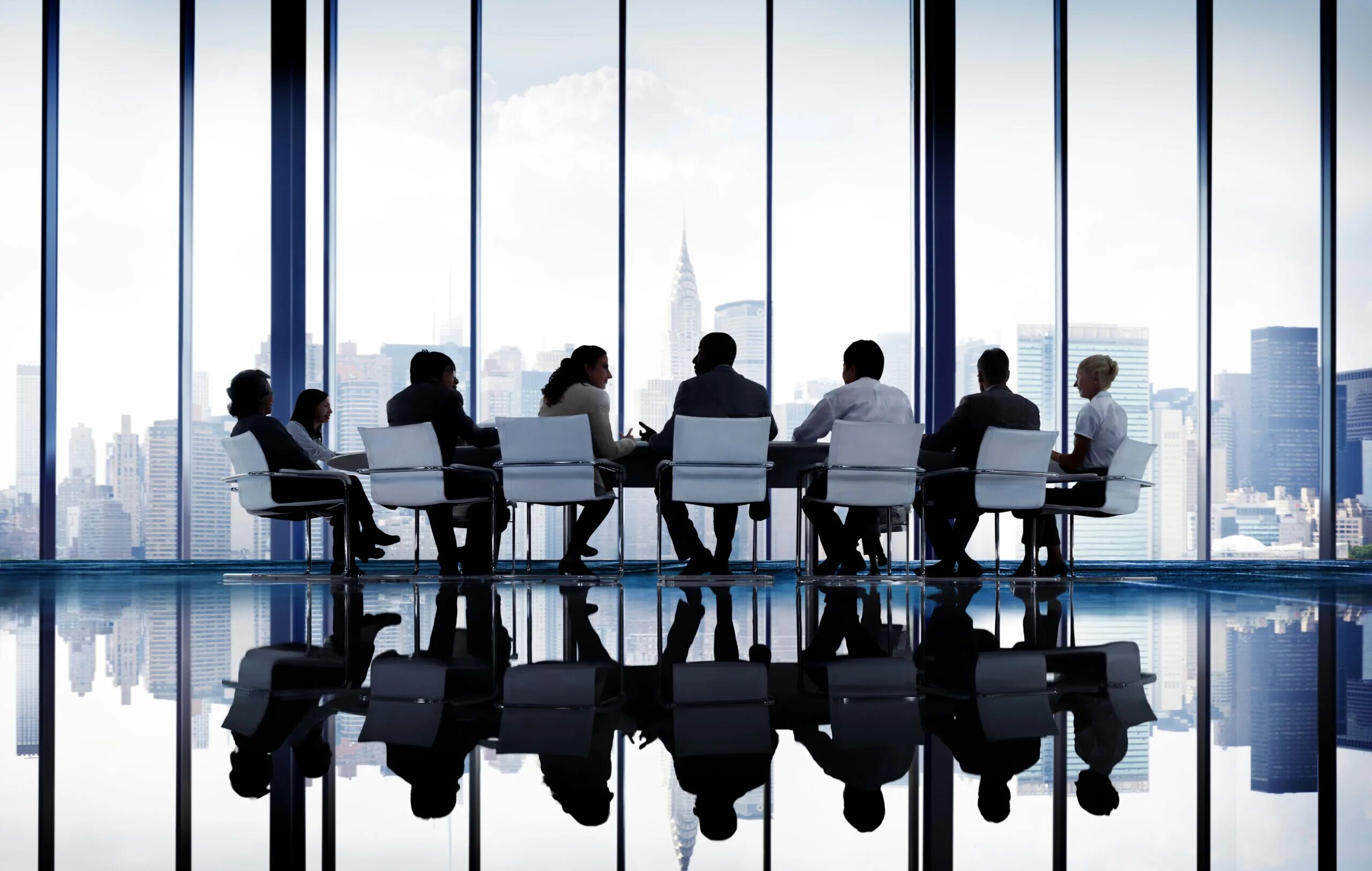 Работник в совете директоров. Совещание бизнесменов. Совещание у босса. Совещание. Деловое совещание.