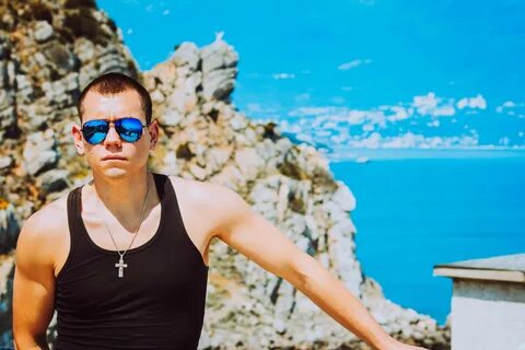 Мужчины ялта