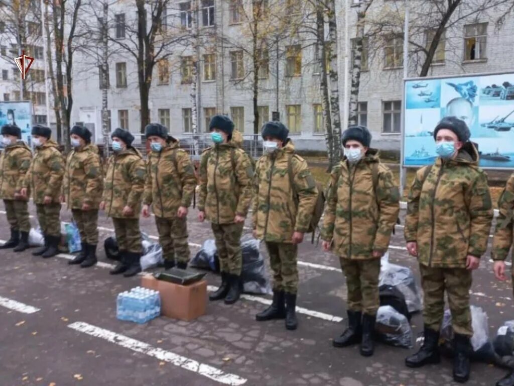 Призыв в росгвардию. Призывники Росгвардии. Армия осень. Росгвардия призыв. Форма Росгвардии в армии.