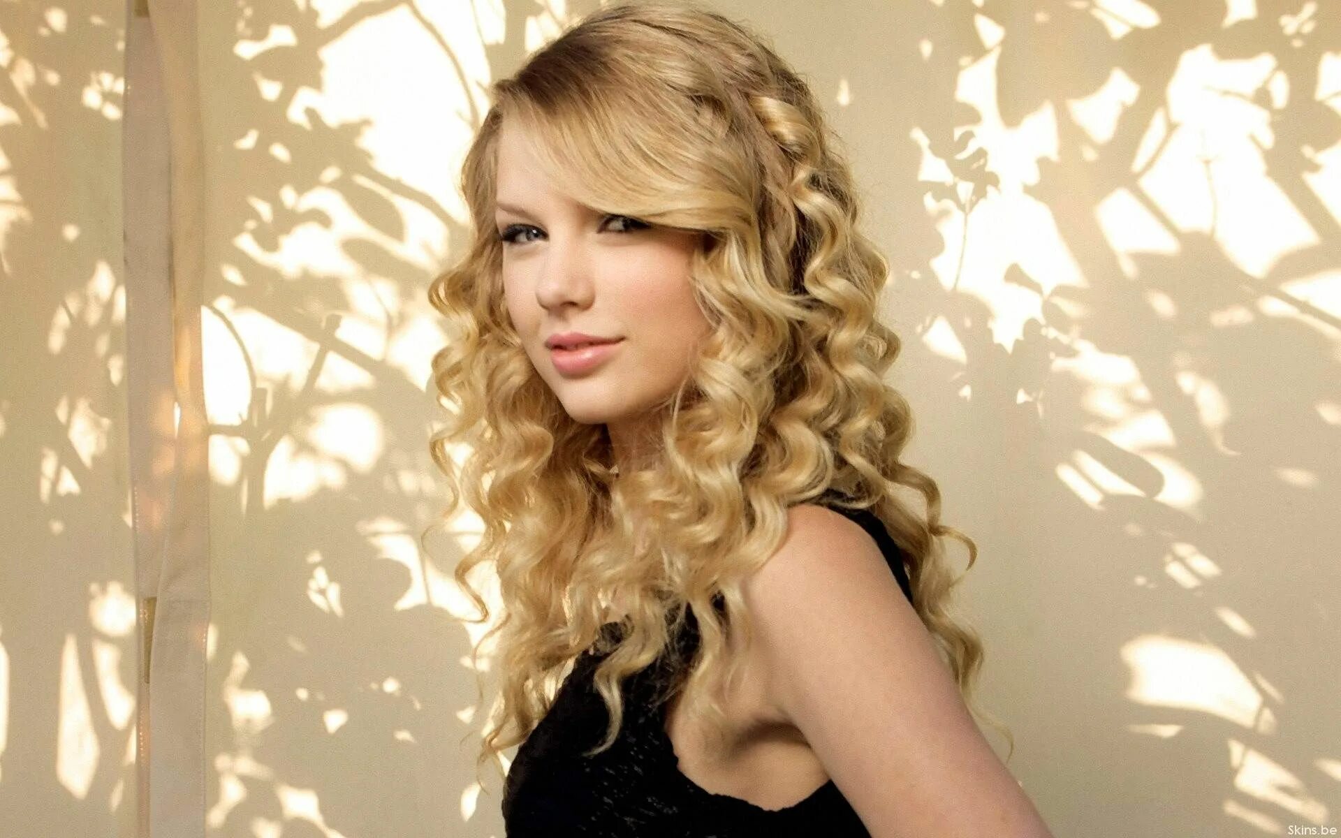So high school taylor swift. Тейлор свифт. taylor swift тейлор свифт. taylor alison swift. тейлор свифт молодая.