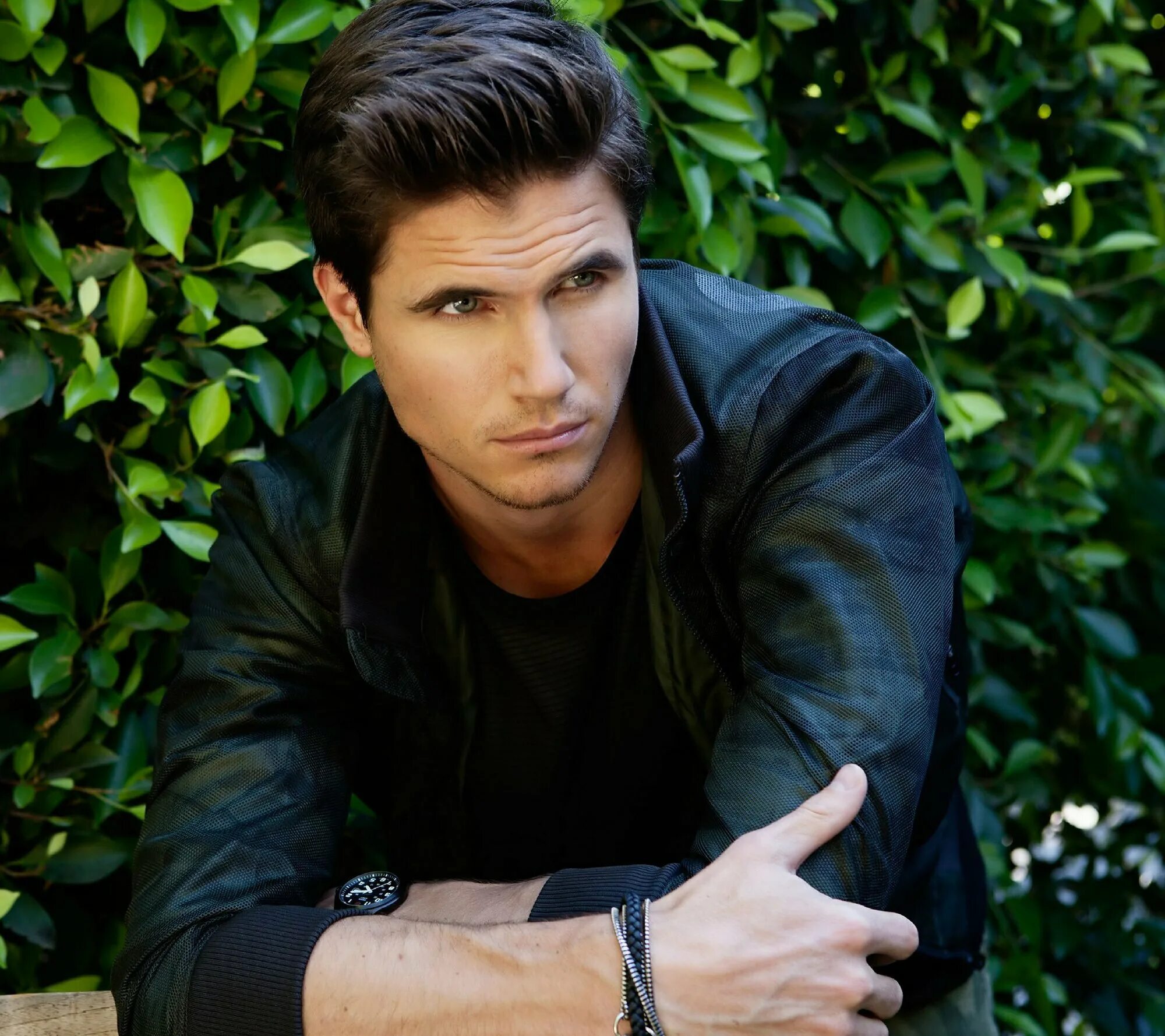 составляет около 30 лет. мне 30 лет девушке. джордан данн босиком. ника федорова nikia a. ирина смирнова москва.