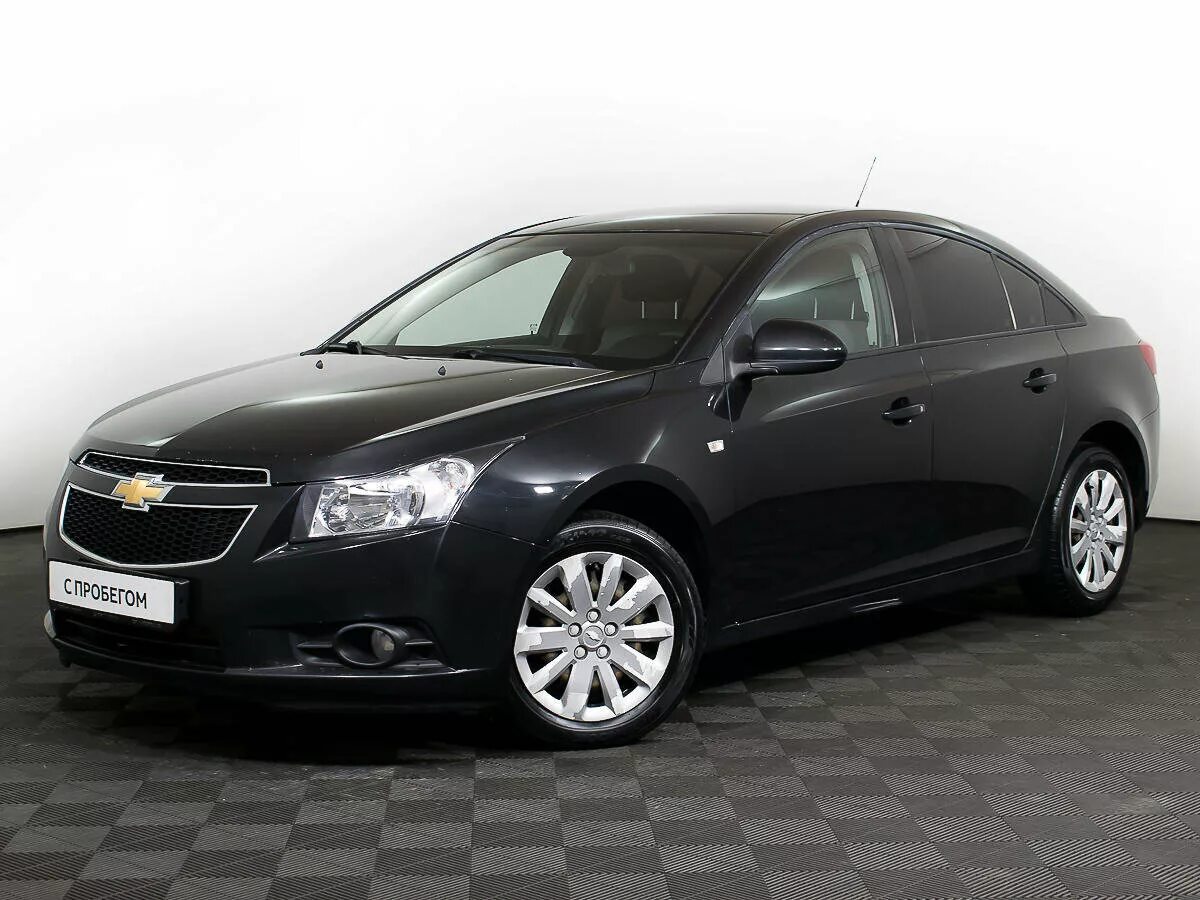 Автомобили седан с пробегом. Chevrolet Cruze 2012 седан черный. Chevrolet Cruze 2012 седан. Шевроле Круз седан 2012 года. Шевроле Круз 2012 года черная.