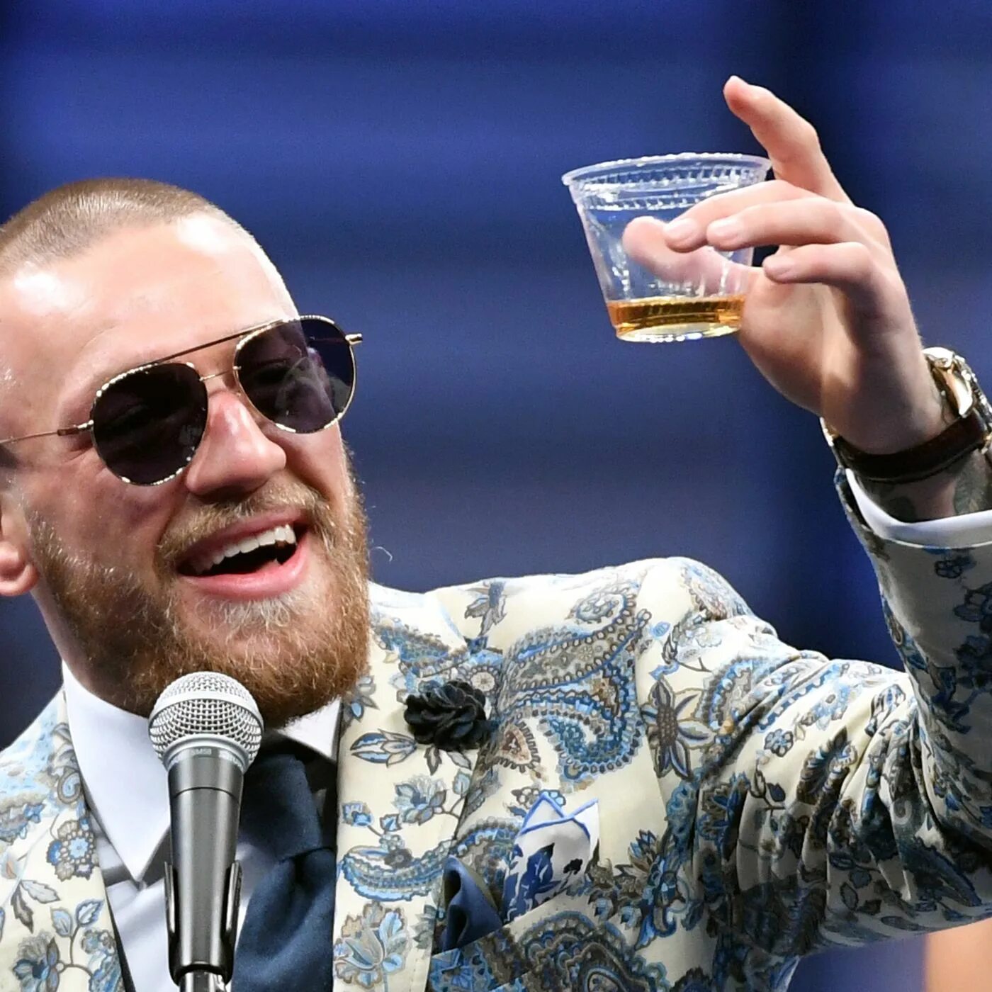 Как называется виски конора. Виски конар макгрегор. connor mcgregor. пропер твелв конор.