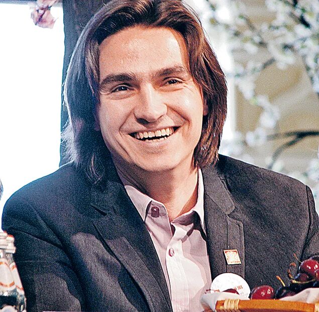 Артист балета филин. Филин балетмейстер. актер сергей филин. сергей филин в молодости. сергей филин кислота.