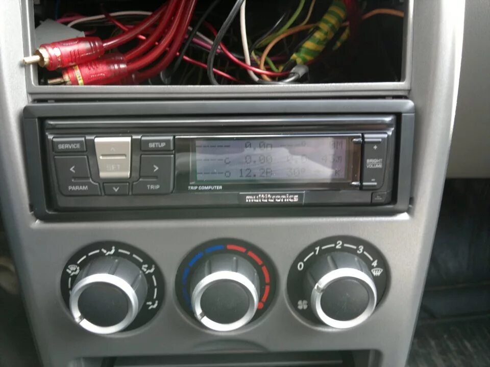 Компьютер на приору. Multitronics ri-500v. бортовой компьютер multitronics ри500. мультитроникс 500. бортовой компьютер multitronics приора.