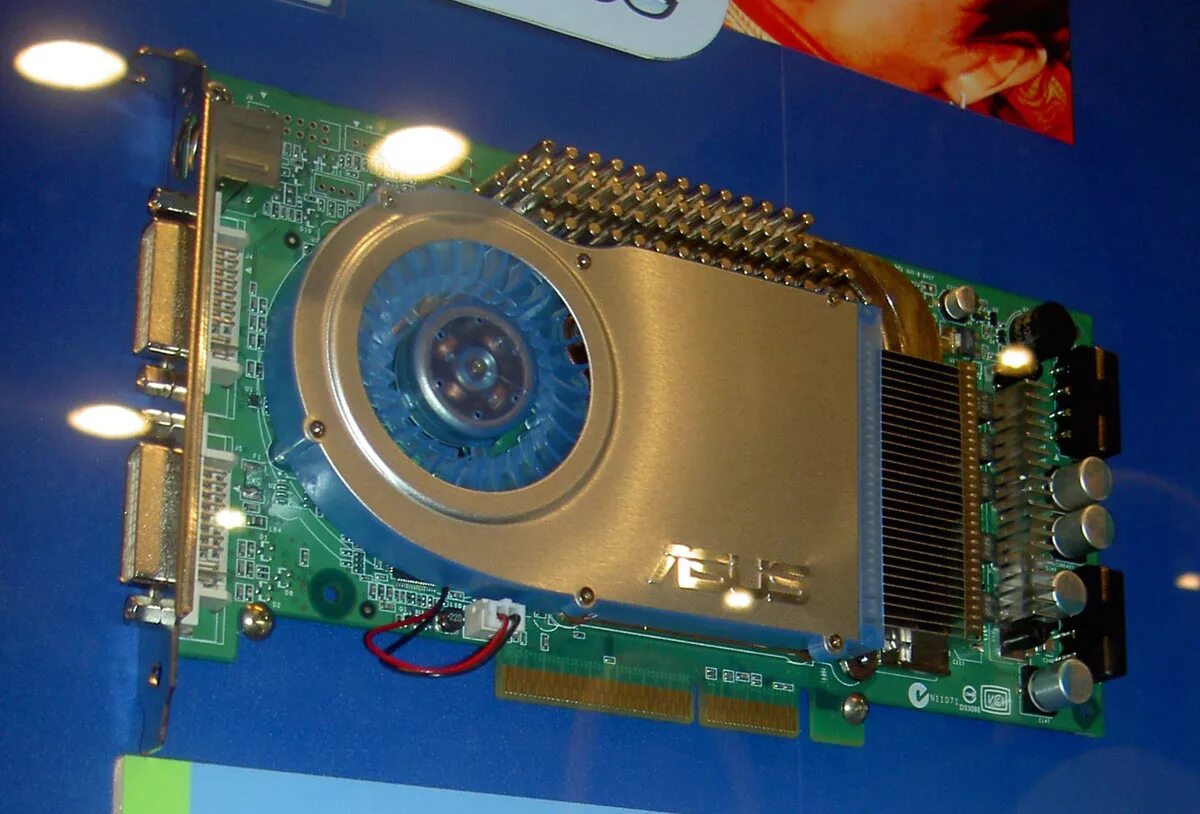Самая первая видеокарта. GEFORCE 6800le AGP. Первая видеокарта NVIDIA. Самая первая видеокарта NVIDIA. Старые видеокарты нвидиа.