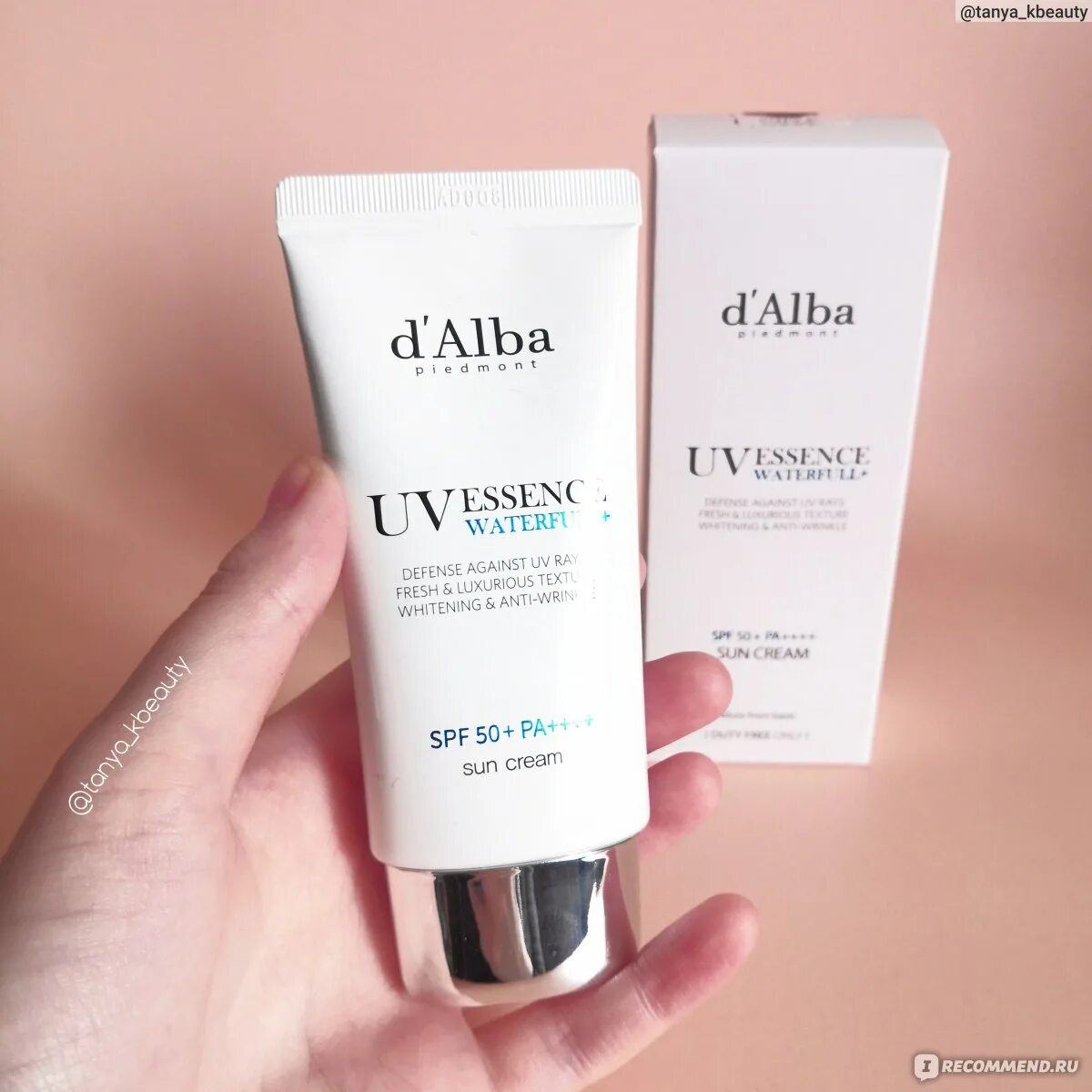 Спф дальба. D alba спф. d alba спф крем. d alba spf 50. d’alba waterfull essence sun cream.