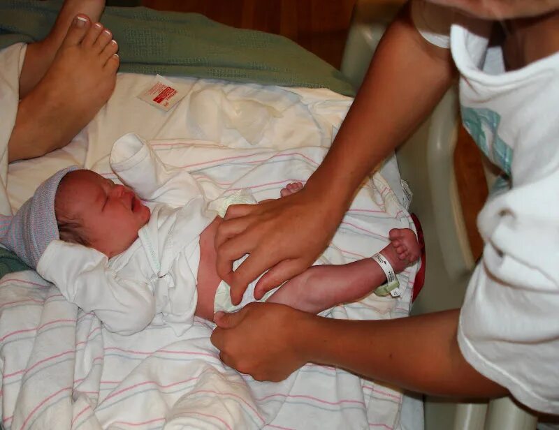 Тодлер diapers 6. Diaper тоддлер. Детская вульва ребенка. Diaper 5 years. Change diapers.