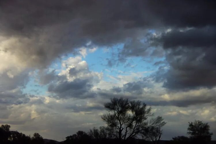 облака внезапно закрывают солнце огэ