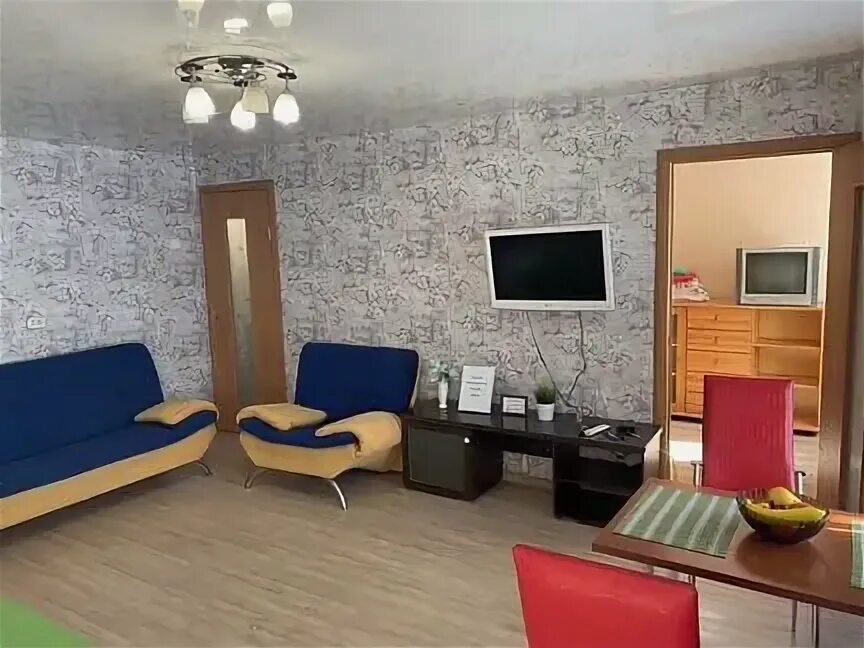 Кирова 125 ижевск. К. Авито ижевск квартиры. Двухкомнатная квартира в ижевске. Двухкомнатная квартира ижевск.