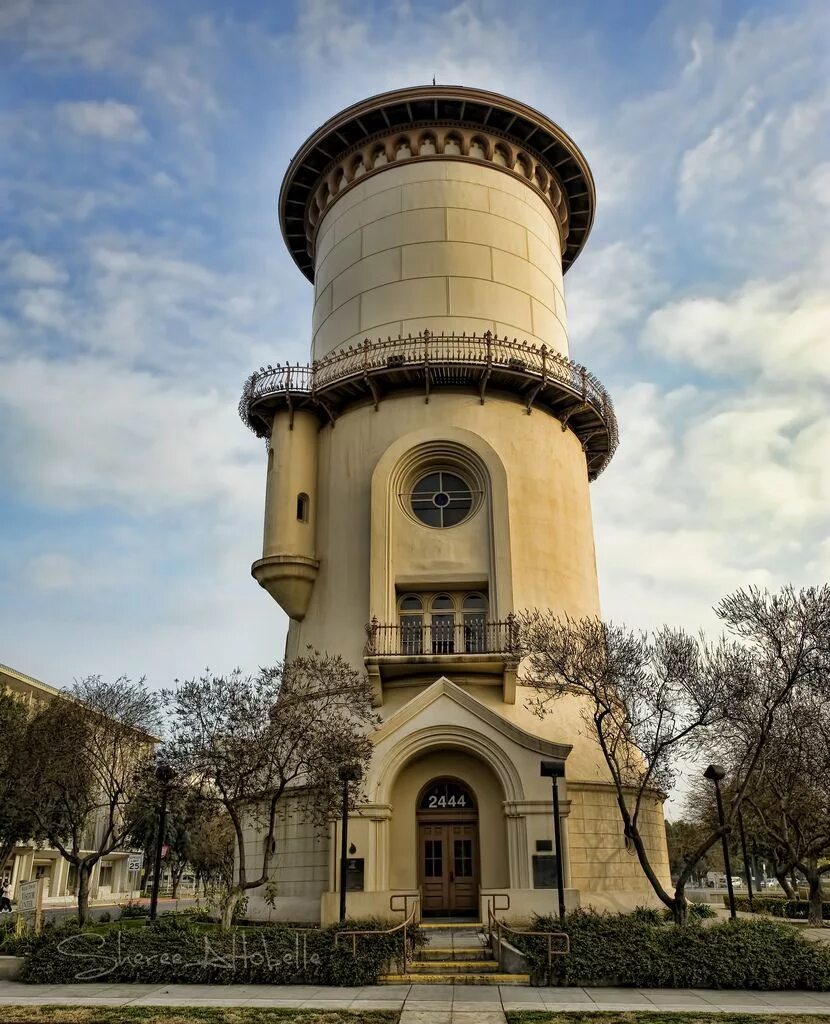 Строим дом башню. Водонапорная башня water tower. дом архитектора водонапорная башня. вроцлав водонапорная башня. дом в водонапорной башне.