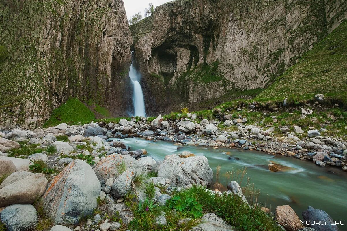 Водопад Каракая Су Кабардино-Балкария. Долина Нарзанов Джилы Су. Водопад Джилы Су. Джилы Су водопад Каракая. Источник кмв