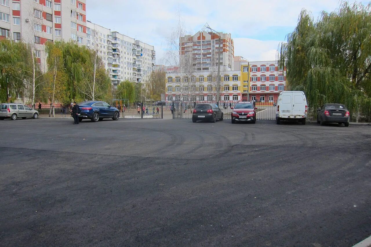 Улица фосфоритная брянск. Бежица московский микрорайон. 10 микрорайон брянск. брянск бежица 10 микрорайон. московский микрорайон 41 брянск.