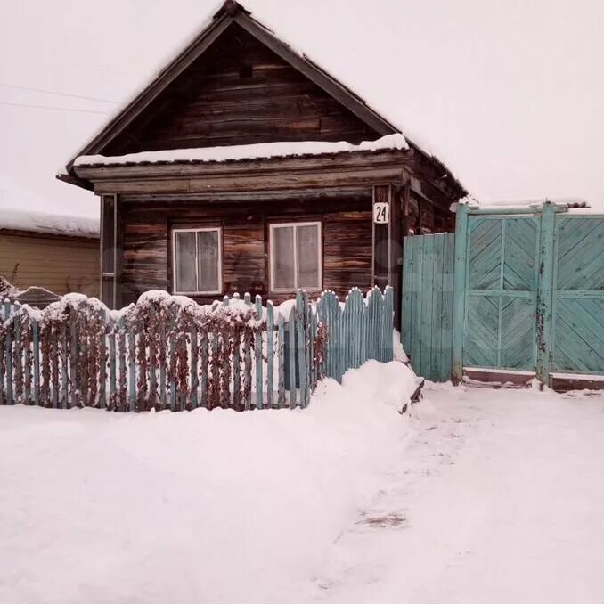 Авито в таре омской. Дома в Тарском. Недвижимость в Таре. Коттеджи в Тарском районе.