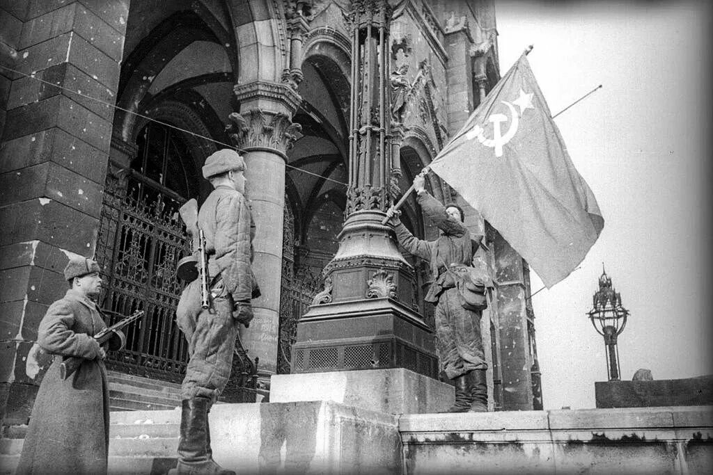 Операция знамя. Освобождение Венгрии 1945. 13 Февраля 1945 освобождение Будапешта. Взятие Будапешта 1945. 13 Февраля 1945 освобождение столицы Венгрии Будапешт..