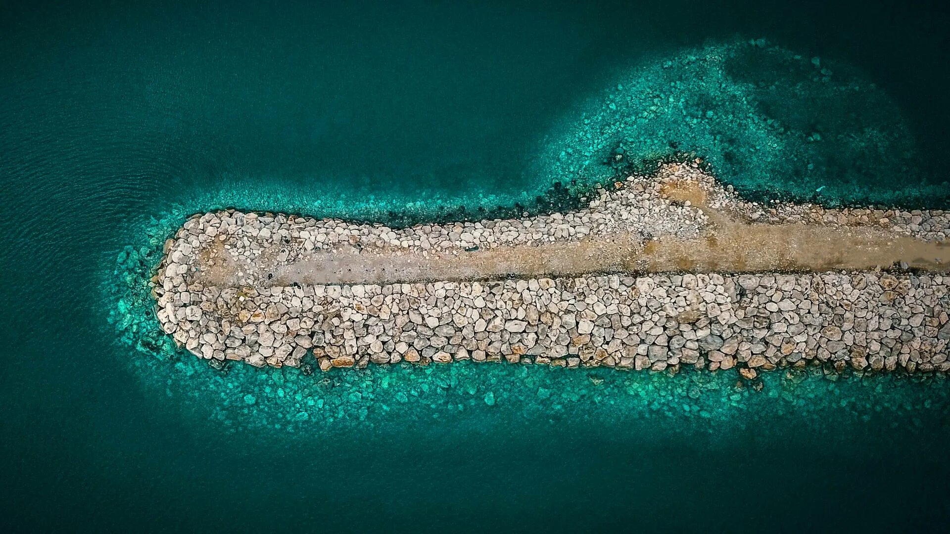 Saranda Beach. Губка +барабомень остров воды. Маракустук + дентипцина на острове воды. Island вода