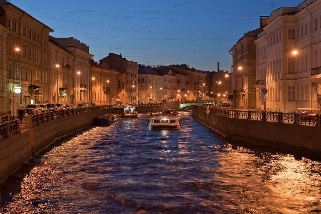 Мойка спб. Река мойка Санкт-Петербург. Питер река мойка. Реки мойка Фонтанка в Санкт Петербурге. Санкт-Петербург каналы река мойка.