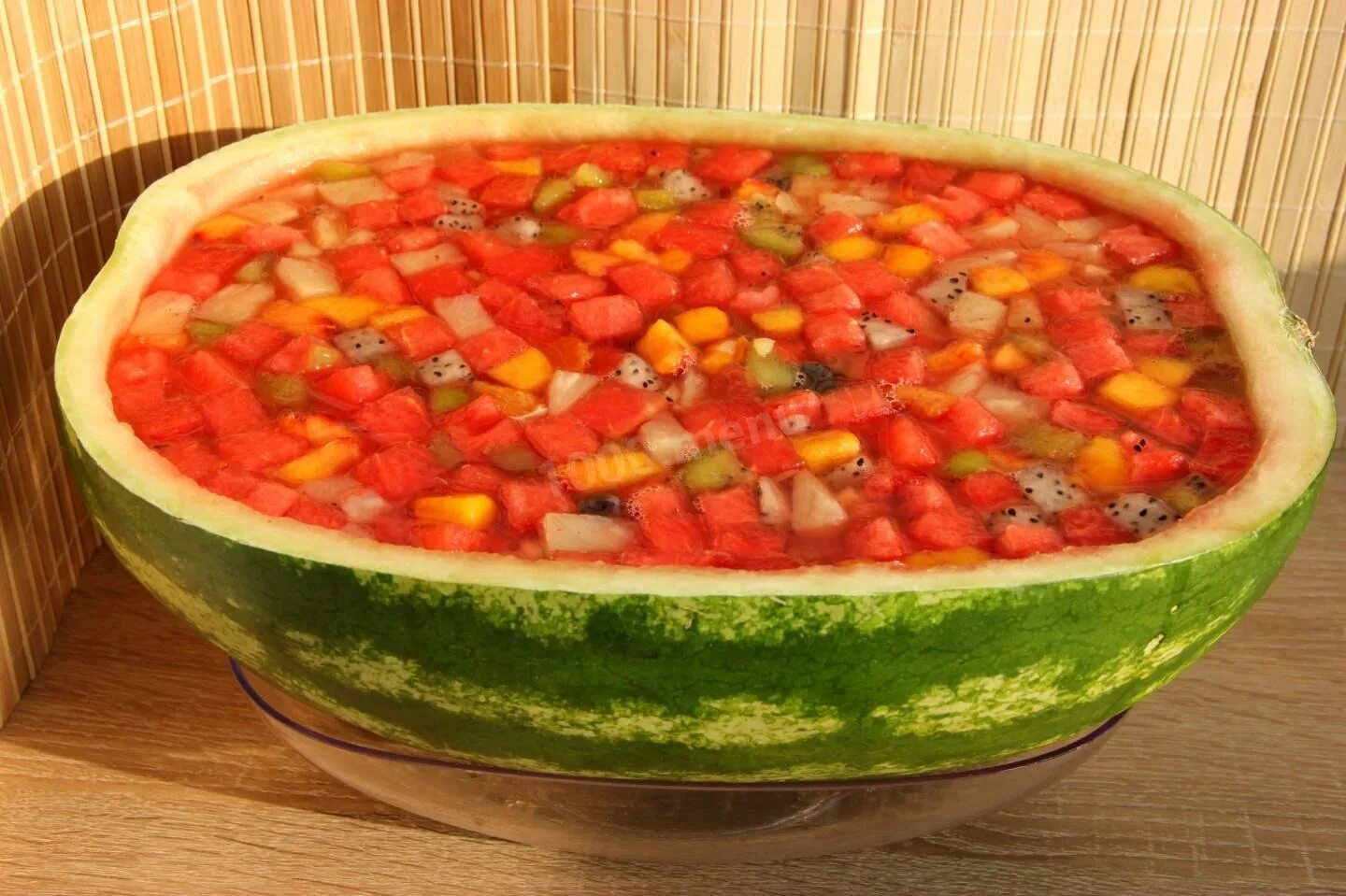 Желе в арбузе: яркий и необычный рецепт вкусного десерта Cookout food, Gelatin r