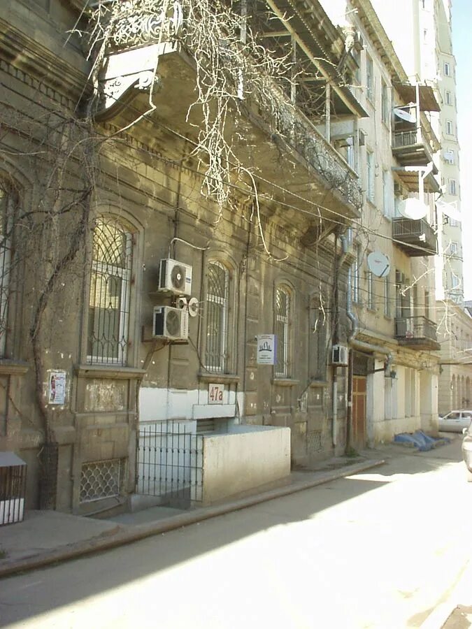 Баку ул гагарина. Улица басти багировой в баку. Баку ул гагарина. Завокзальная улица город баку. Баку улица караева.