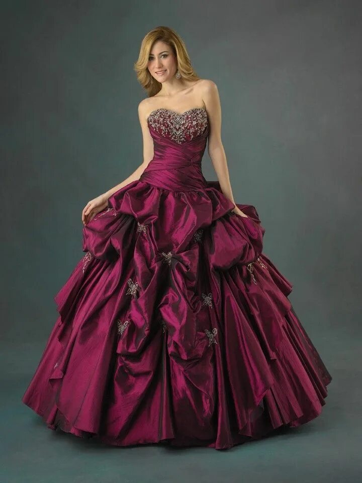 Gown. Складки бального платья. Варя в бальном платье. Ball Gown Sweetheart Floor length Quinceanera Dresses with Beading Ruffles Taffeta Prom.