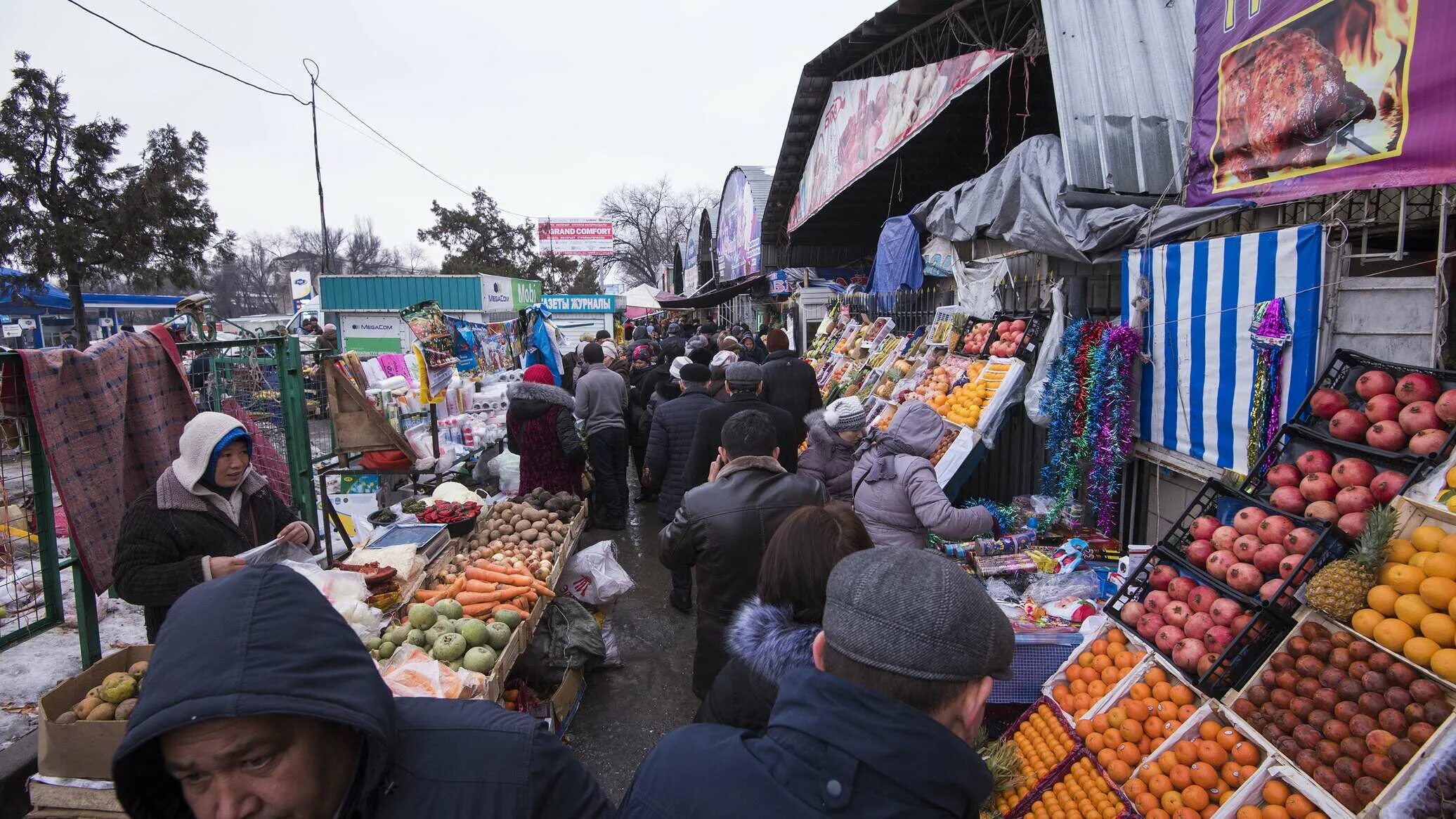 Овощной рынок. Турецкий рынок в турции. Базар (рынок). Рынок продуктов. Москва дорогомиловский рынок 2022.