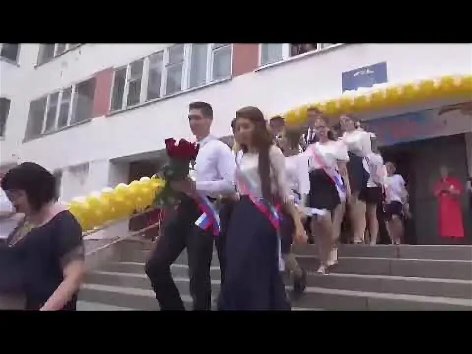 Школа 111 ростов. Школа 111 ростов. Директор 111 школы ростов. Учителя школы 111 ростов-на-дону. Директор школы 111 ростов на дону.