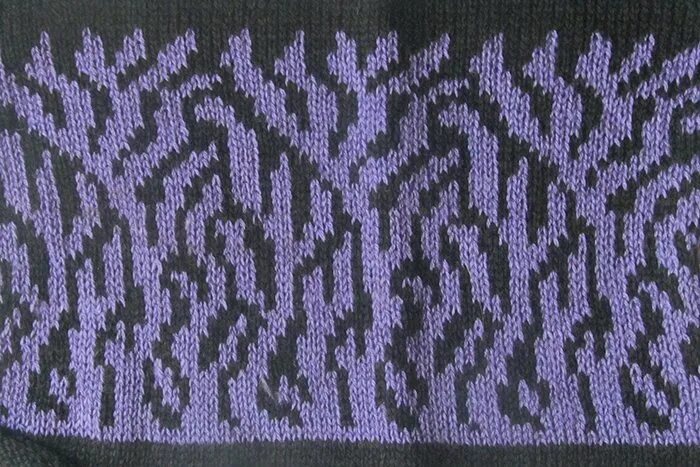 жаккард двухфонтурный на машине. жаккард на однофонтурной вязальной машине сильвер рид. жаккард на вязальной машине нева 5. жаккард на вязальной машине нева 5. звезды однофонтурный жаккард.