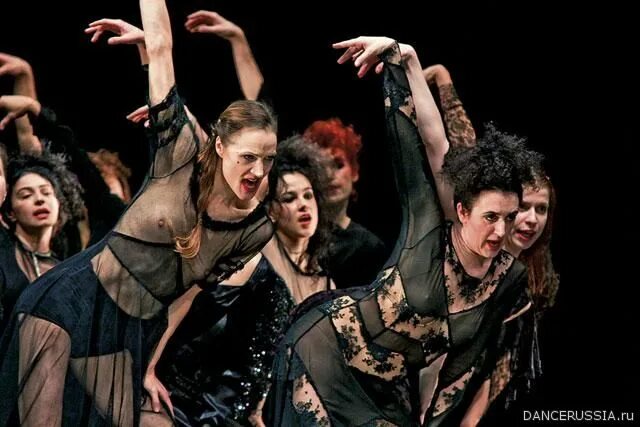 спектакль 7 смертных грехов пина бауш. спектакль убить пересмешника театр. спектакль семь грехов. The beauty queen of leenane. московский театр олега табакова.