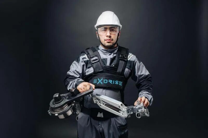 X rise. Экзоскелет промышленный x-soft. Exorise экзоскелет. Экзоскелет промышленный exorise x-soft. Exorise экзоскелет.
