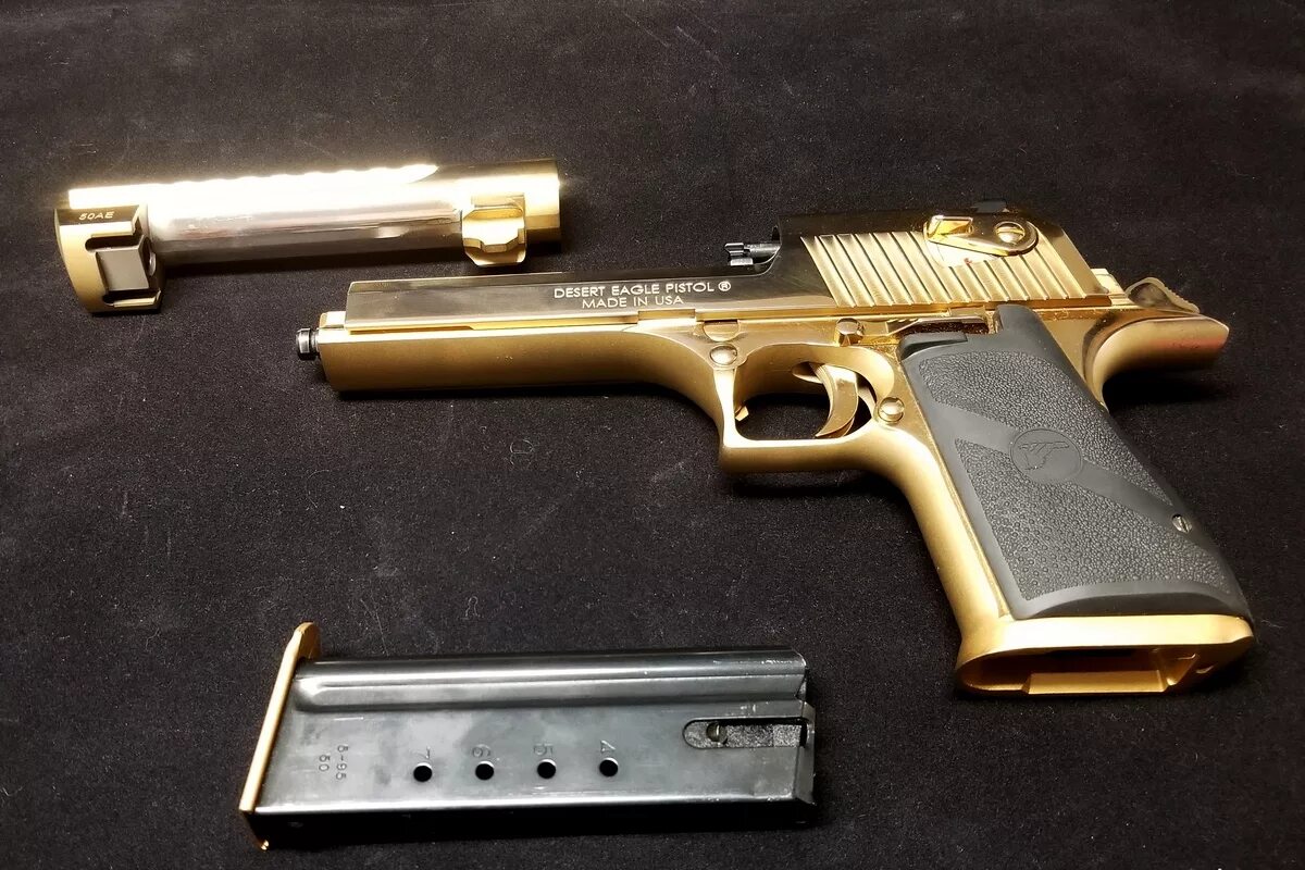 Desert eagle калибр. Desert Eagle 50 калибра. Десерт игл 50 Калибр. Пустынный орёл 50 калибра.