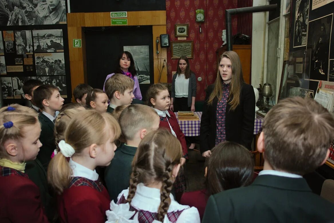 школьники экскурсоводы