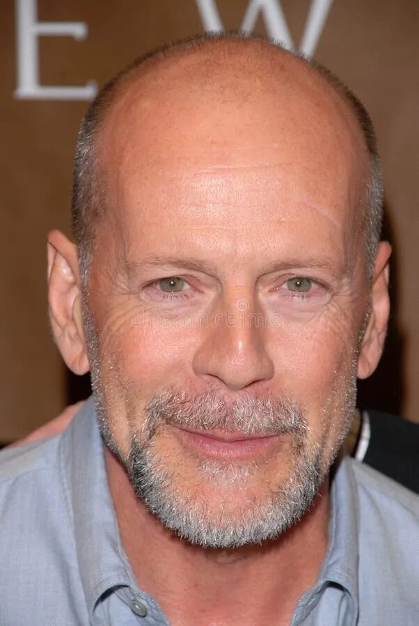 Брюс уиллис что с ним сейчас. Брюс Уиллис фото. Bruce Willis GTA. Брюс Уиллис фото 2022. Брюс Уиллис цвет глаз.