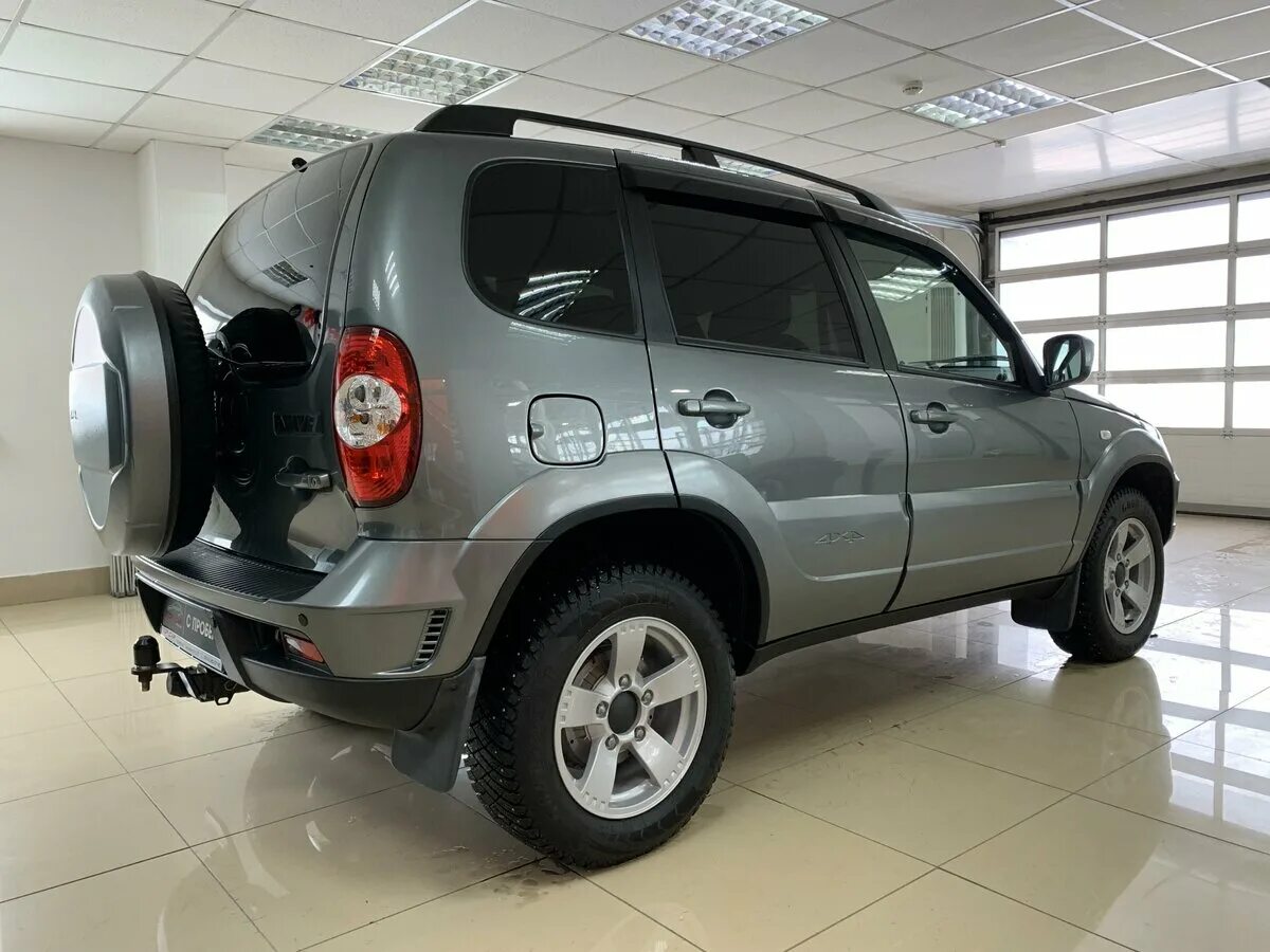 шевроле нива 2014. нива шевроле р645ке 62. продаж нива шевроле чита. шевроле нива бежевый металлик. черная нива шевроле 2010 года.