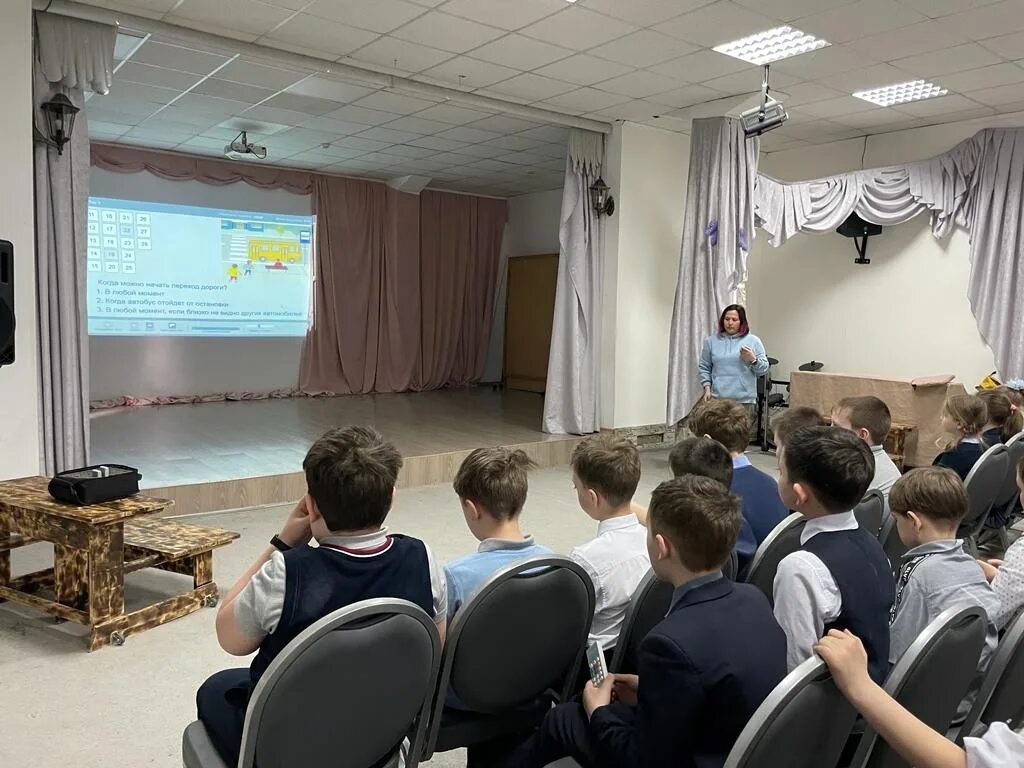 Мау до дтд ум юниор. Мау до дтд ум юниор. Юниор дворец творчества эмблема. Мау до дтд ум юниор. Дети химпрома квн.