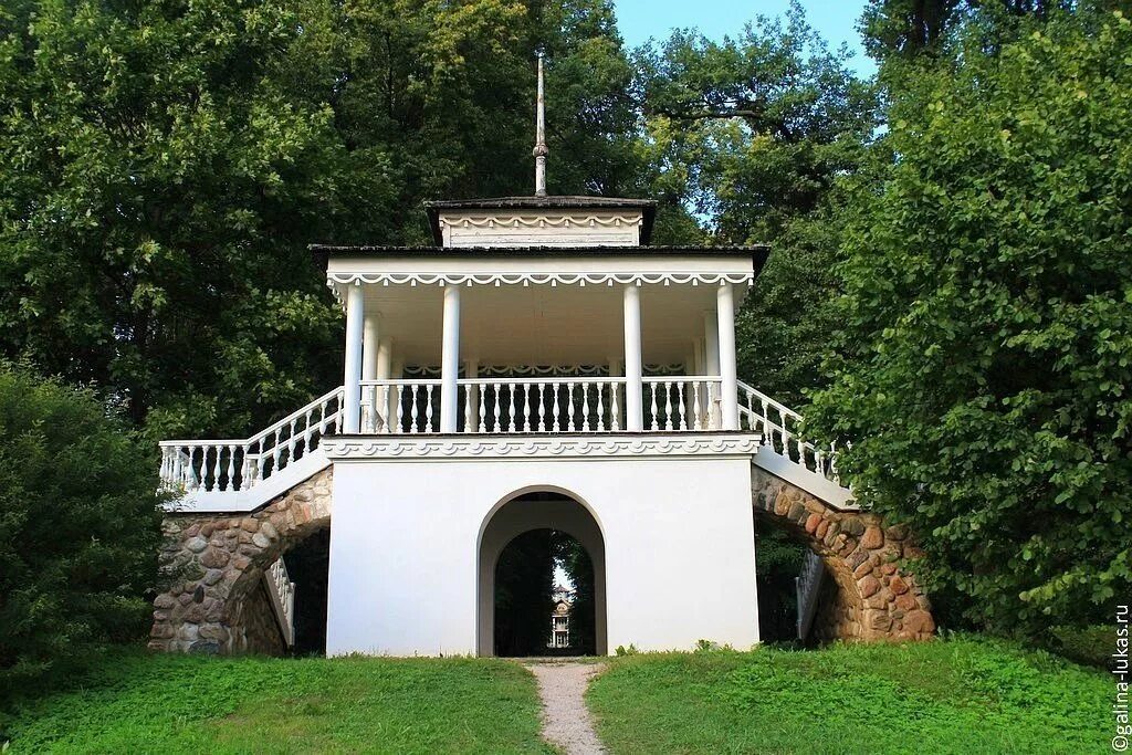 Музей-заповедник а. Псков михайловское музей пушкина. Усадьба михайловское пушкинские горы. Как называется имение пушкина. Усадьба михайловское пушкинские горы.