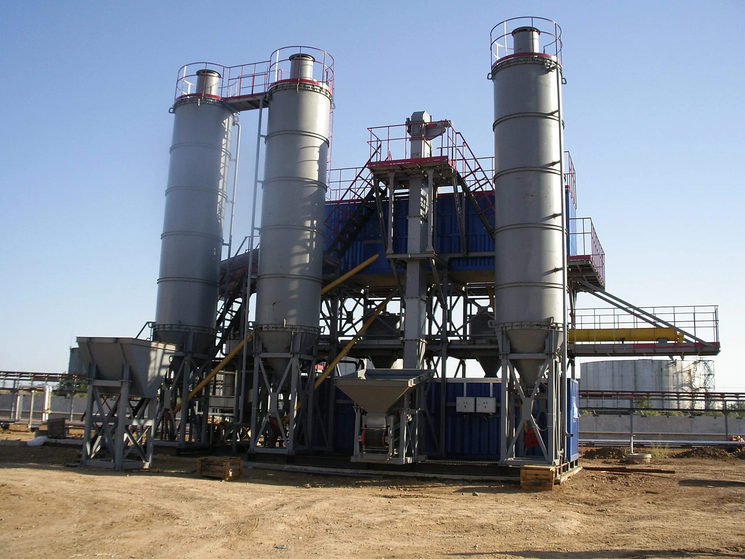 Шредер для измельчения крупногабаритных отходов. Узг-1м. Инсинератор для жидких отходов. Инсинератор форсаж 2м. Установка для утилизации нефтешламов уун-0.