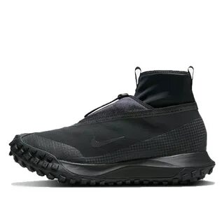 Nike mountain fly