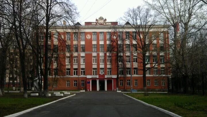Школа 35 москва саввинский пер. Школа на 275 мест в домодедово. Адрес маленькой школы. Большая марфинская улица москва школа. Лицей 1501 улица малая дмитровка москва.
