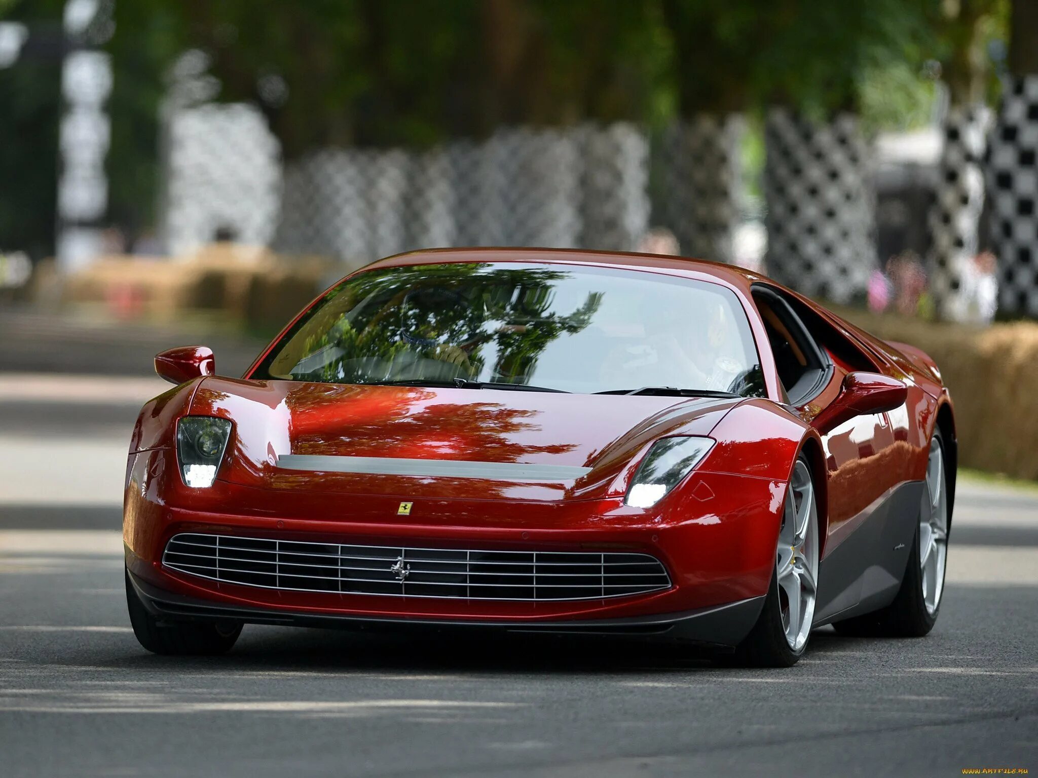 Ferrari sp12. Sp12 EC. Феррари СП 12 ЕС. Феррари 2012.