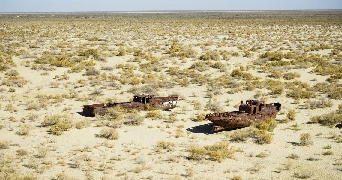 Аральское море 2004. Аральское море аральск. Аральское море обмелело. Аральское море площадь км2. Аральское море причины.