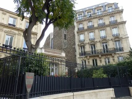 Paris 9