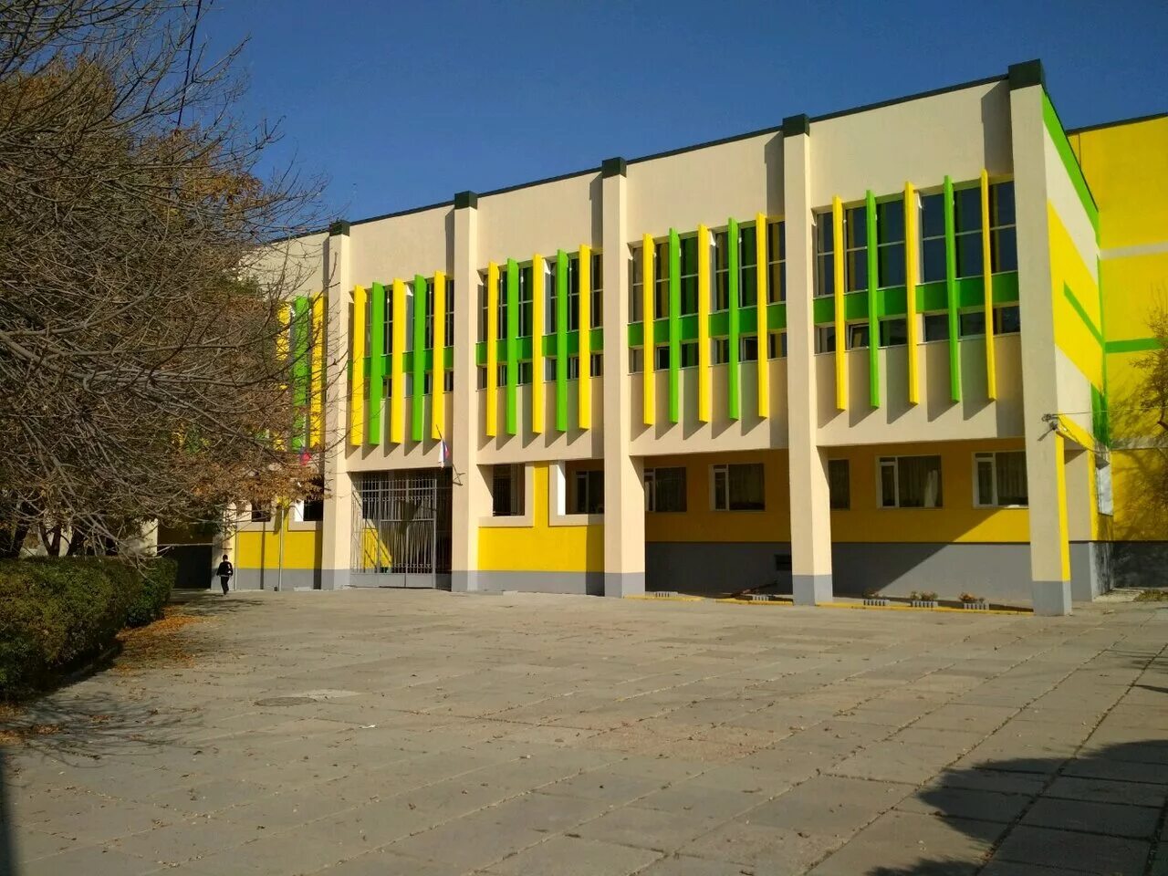 Школа 20 симферополь. Лицей 17 симферополь. 21 школа симферополь мбоу сош. 20 школа гимназия симферополь таврическая. 14 школа симферополь.