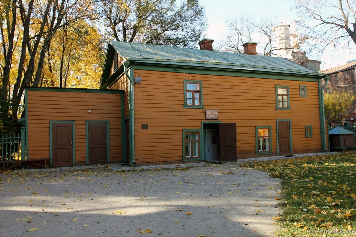 Лев толстой в хамовниках. Музей-усадьба л.н. Толстого в Хамовниках. Усадьба Толстого в Хамовниках. Музей л Толстого в Хамовниках. Музей усадьба в Хамовнике л.н. толстой.