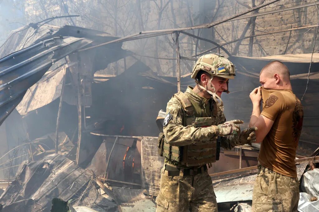 Славянск украина боевые действия. Военные действия.