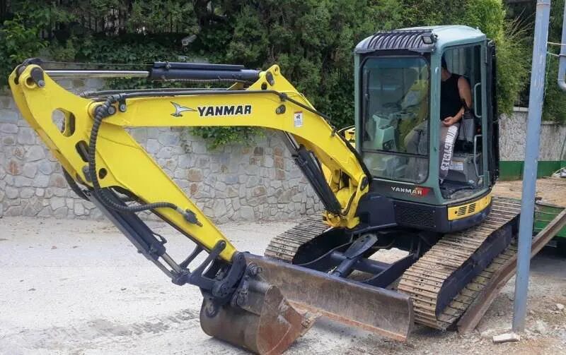 Продажа экскаваторов в россии. Yanmar vio55. Экскаватор Янмар 55. Yanmar vio55-CR. Yanmar vio55-6b 2014 specs.