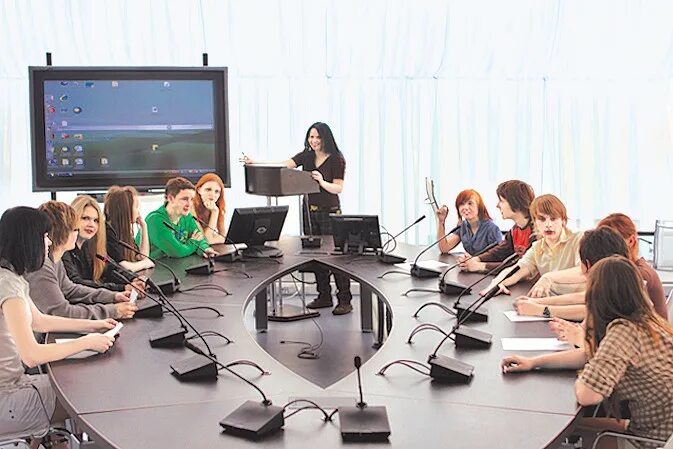 работа директором колледжа