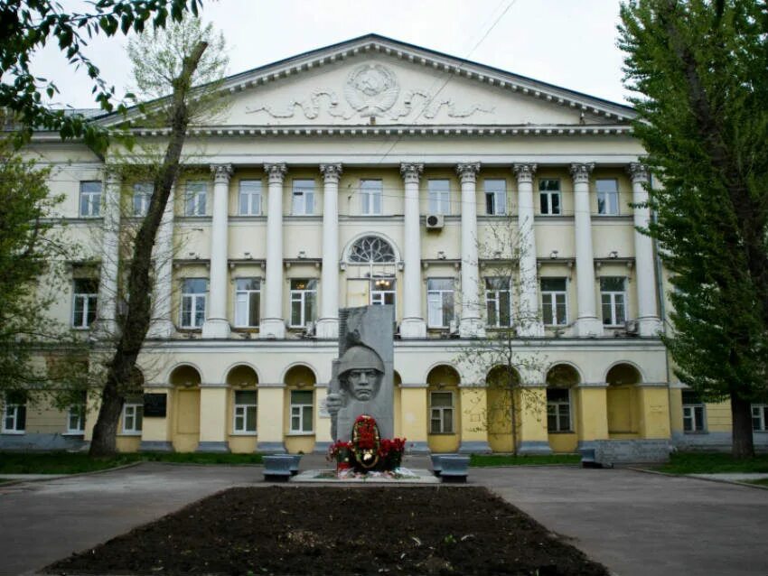 мглу иняз имени мориса тореза. мглу московский государственный лингвистический университет. мглу иняз имени мориса тореза. институт иностранных языков мориса тореза. мглу бывш мгпиия.