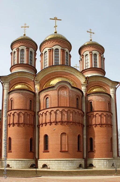 церковь в селятино. храм селятино. селятино московская область храм. храм серафима саровского в селятино фото. поселок селятино.