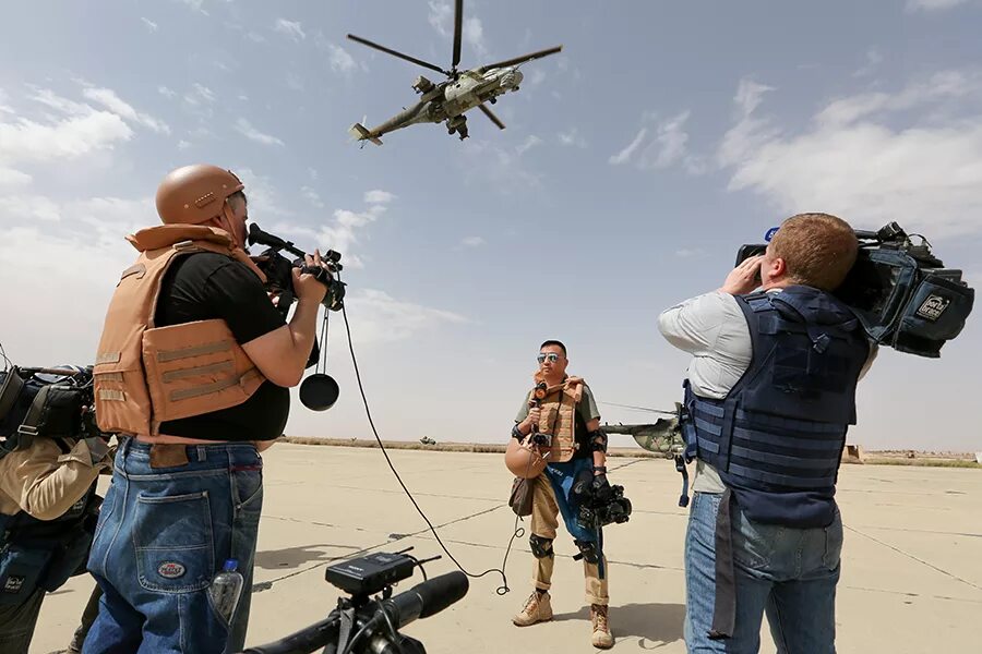 Освещается в сми. Военный корреспондент в Сирии. Военный журналист. Российские военные журналисты в Сирии. Журналисты в Сирии.