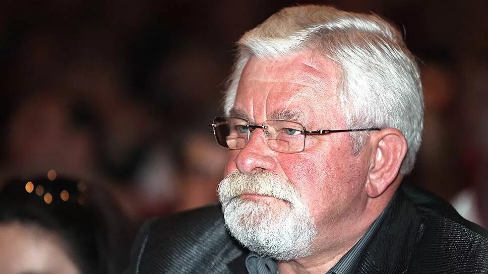 александр руцкой вице президент. александр руцкой 2022. александр руцкой. вице президент руцкой 1993. руцкой александр владимирович 1993.